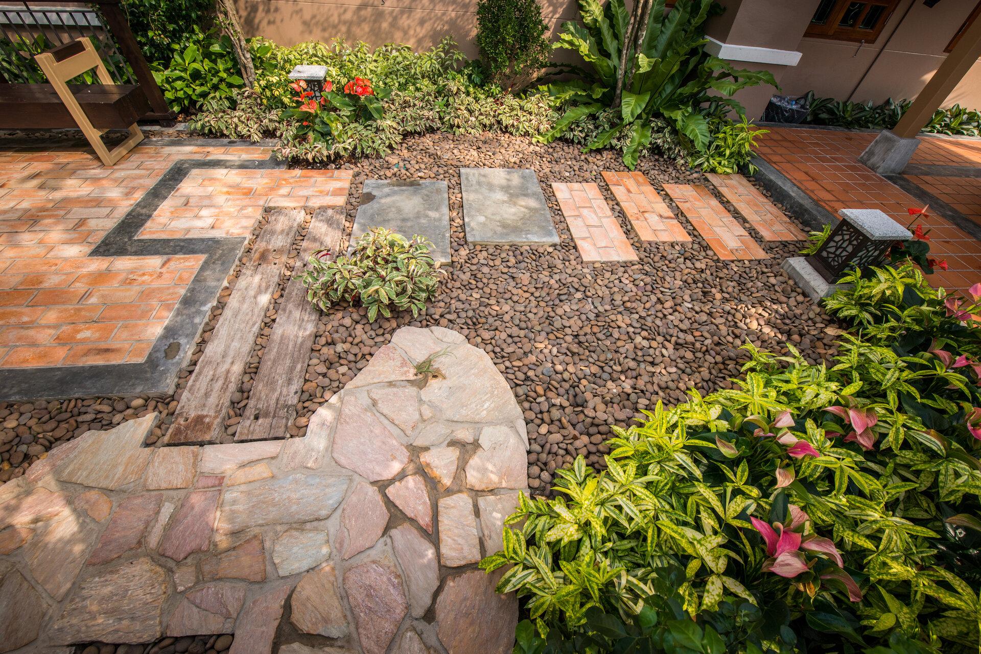 Granitsteine im Garten Ideen und Inspirationen • Wohnmagazin
